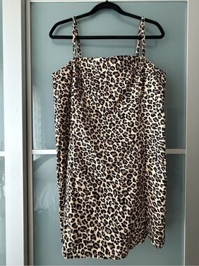 NWT Abercrombie & Fitch Leopard Dress
